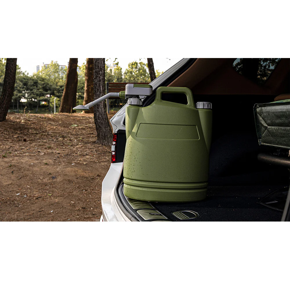 Easy Water Portable Water Supply Pump with Hose Attachment - Image 6