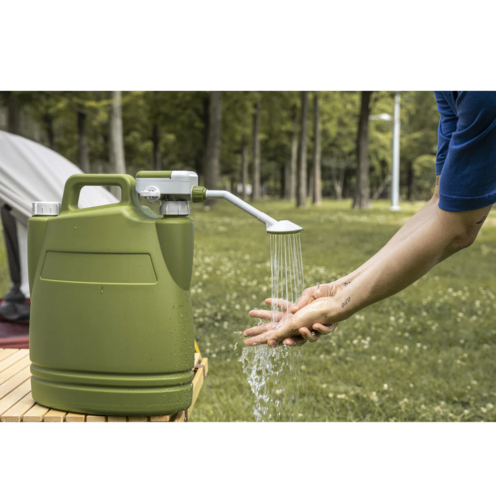 Easy Water Portable Water Supply Pump with Hose Attachment - Image 7