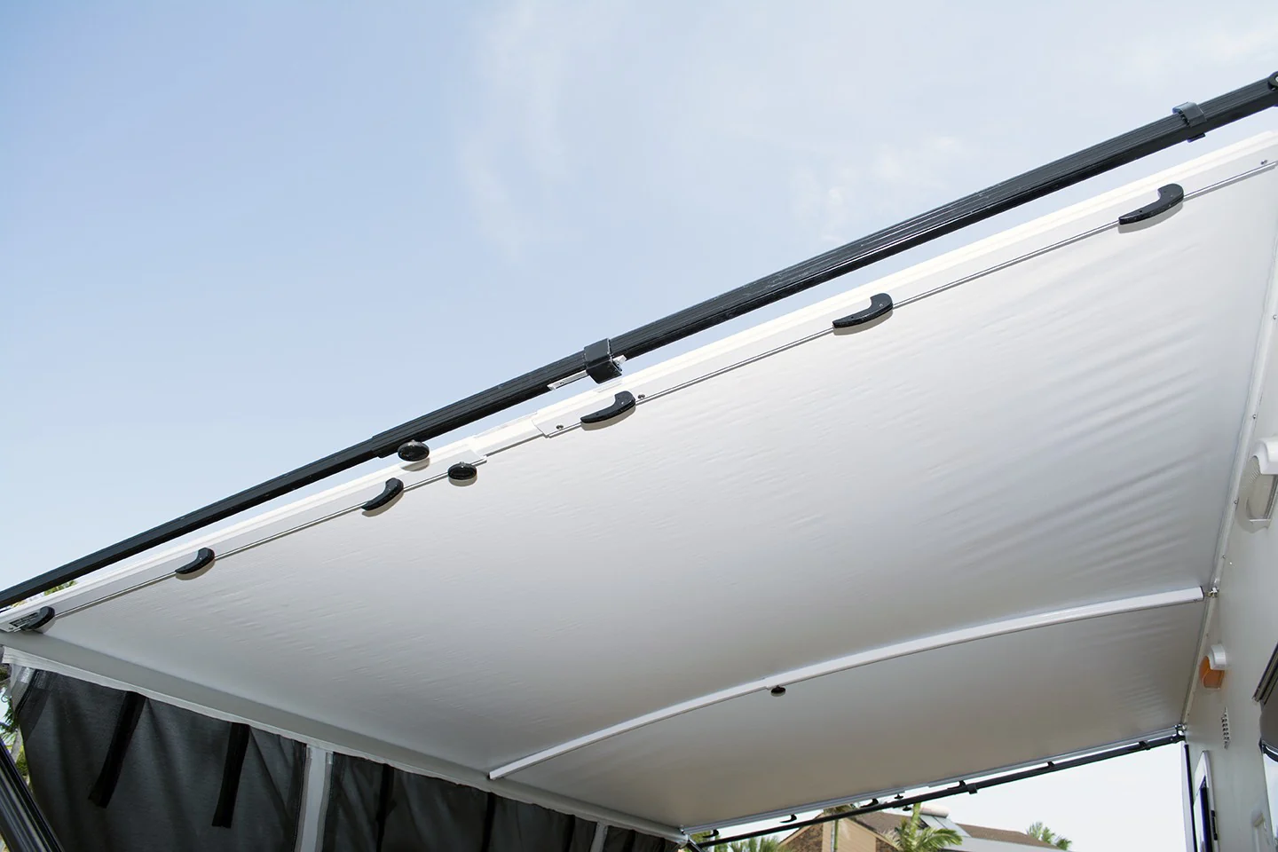 Anti Flap Kit - Black Short Size - 210-220 cm - Aussie Traveller - Image 3